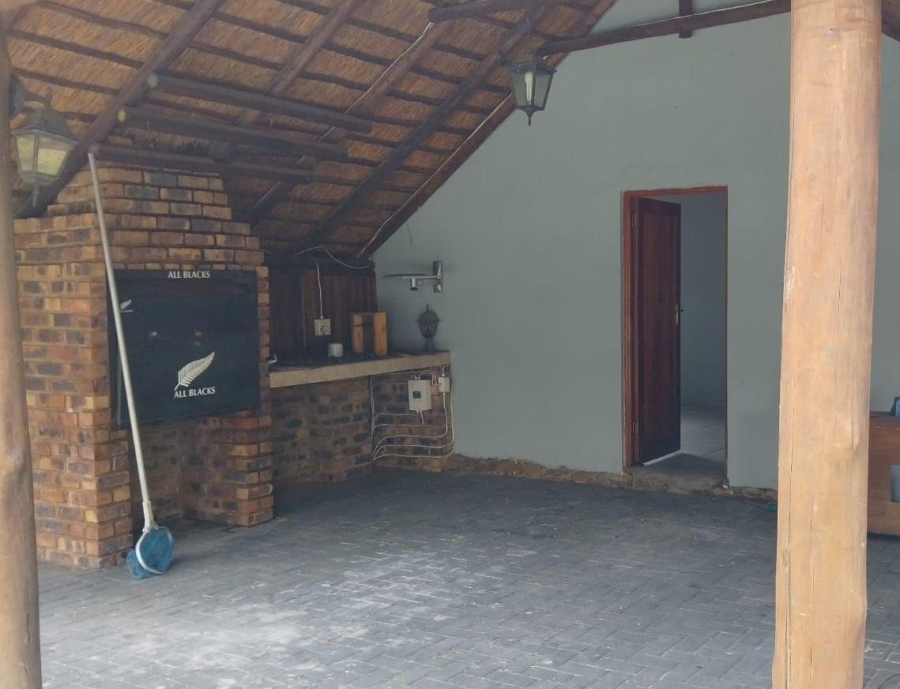 5 Bedroom Property for Sale in Vaalpark Free State